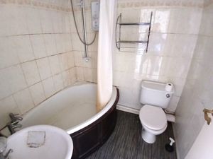 Photo 8- click for photo gallery